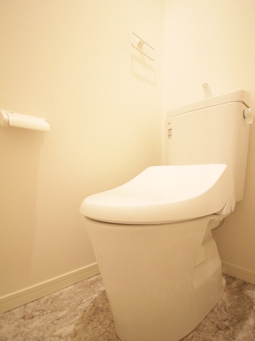 物件内観写真13　(トイレ)
