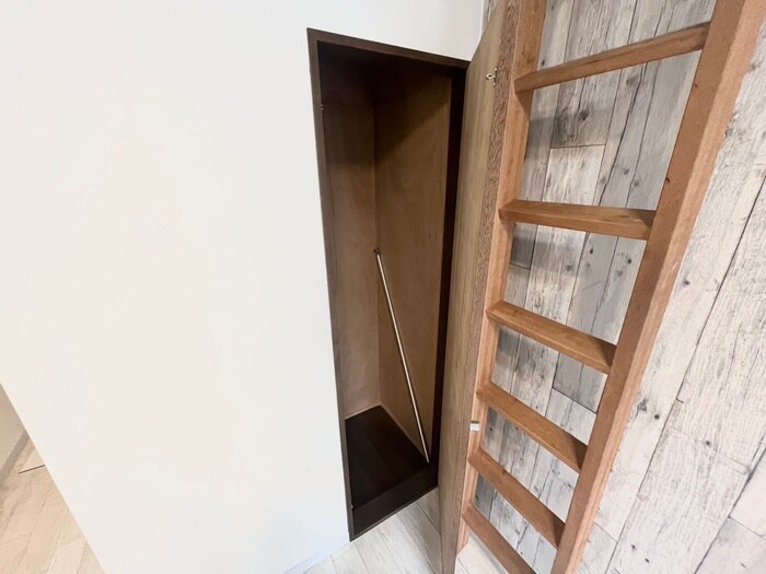 物件内観写真13　(収納)