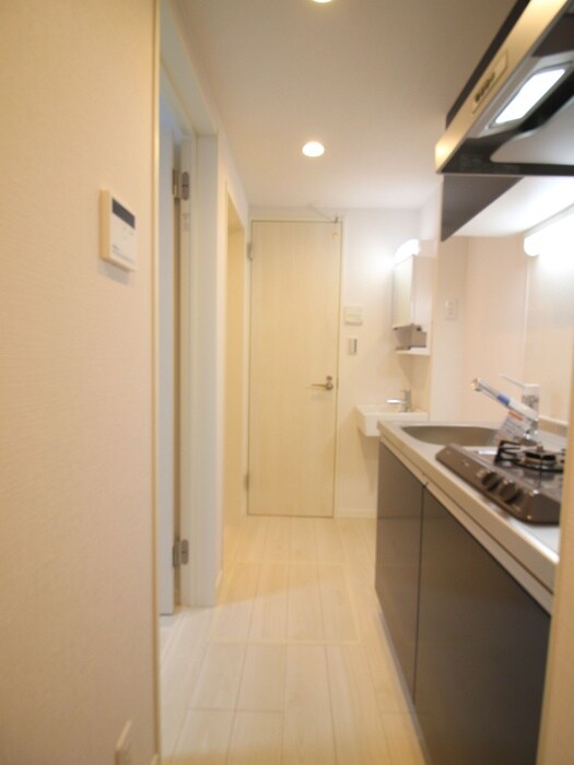 物件内観写真21　(廊下)