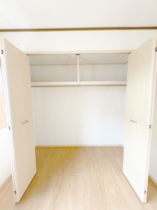 物件内観写真11　(収納)