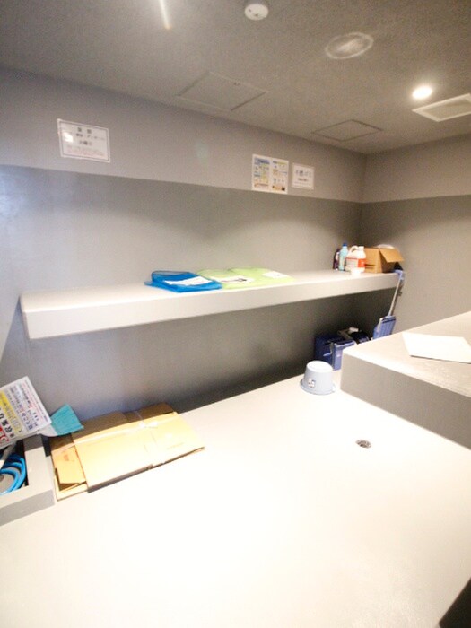 物件外観写真6　(建物設備)