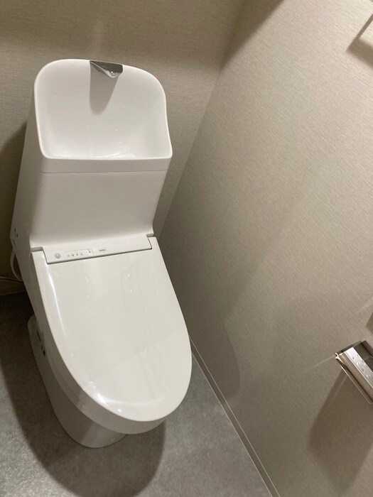 物件内観写真15　(トイレ)