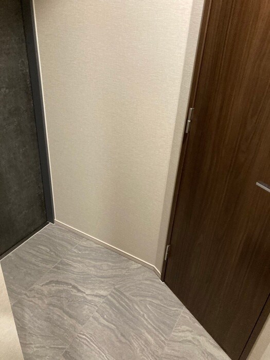 物件内観写真15　(玄関)