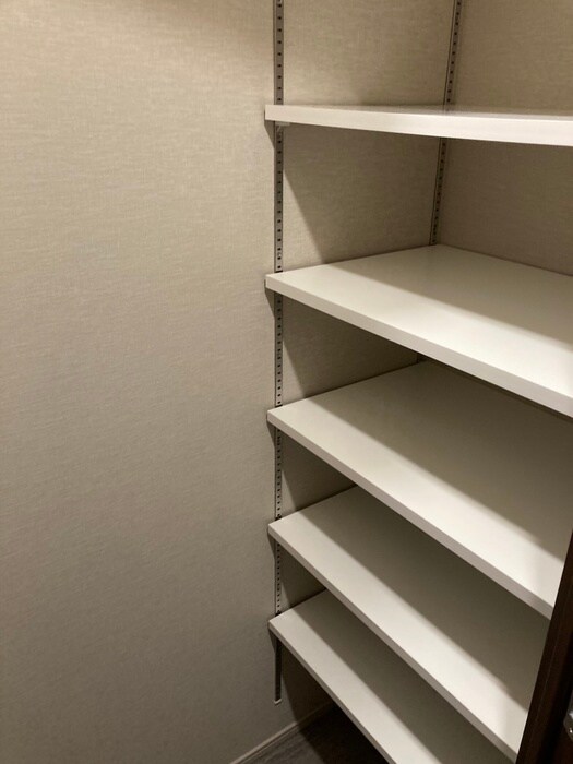 物件内観写真16　(靴箱)