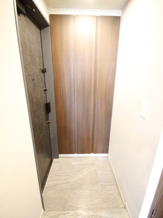 物件内観写真20　(玄関)