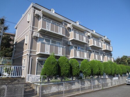 ドエル・アルス神大寺1号棟外観写真