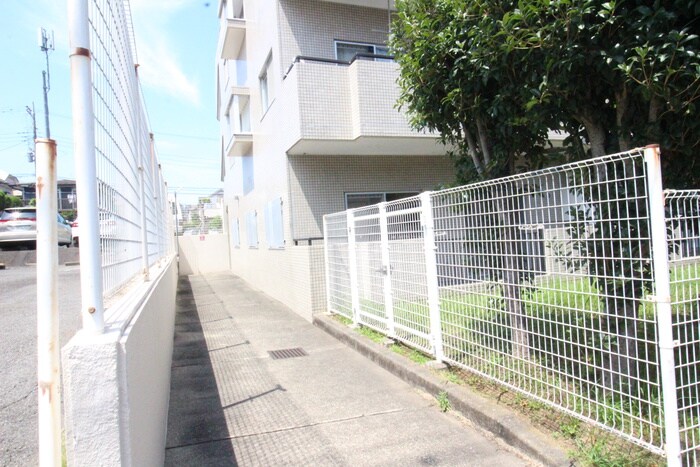 物件外観写真6　(外観写真)