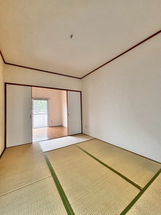 物件内観写真21　(居室)