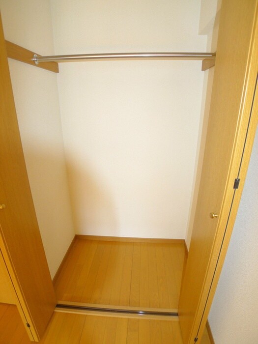 物件内観写真13　(収納)