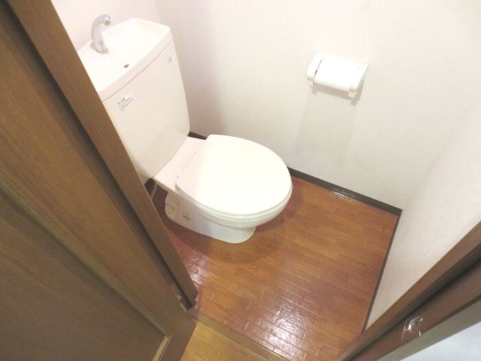 物件内観写真9　(トイレ)