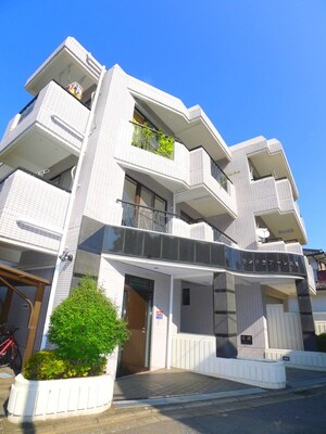 サンドラア－レ大宮外観写真