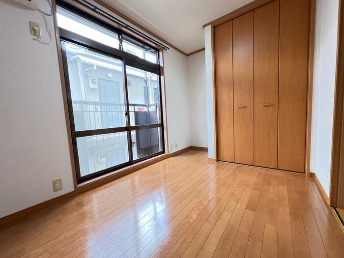 物件内観写真14　(内観写真)