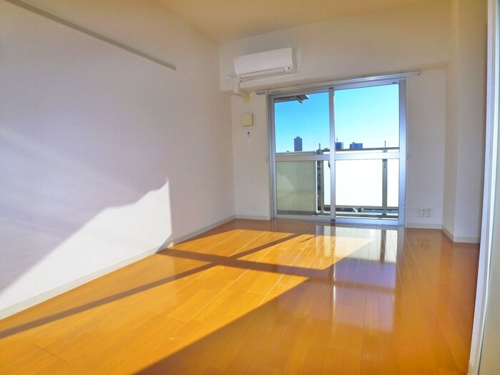 物件内観写真19　(居室)