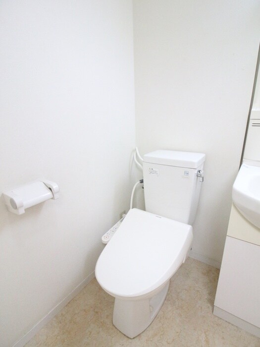 物件内観写真12　(トイレ)