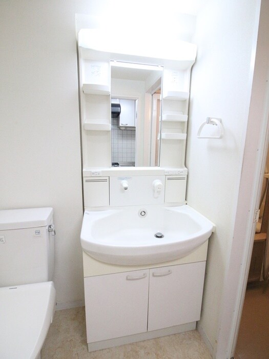 物件内観写真13　(洗面)