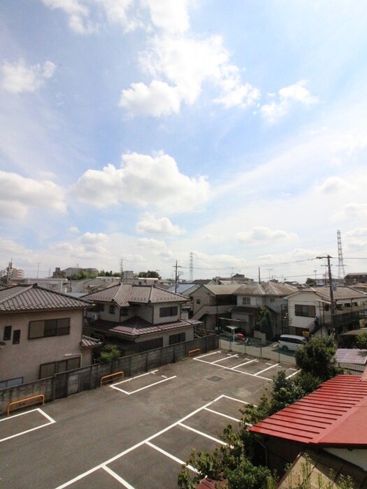 物件内観写真17　(室内からの展望)