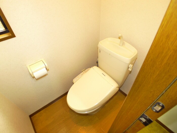 物件内観写真7　(トイレ)