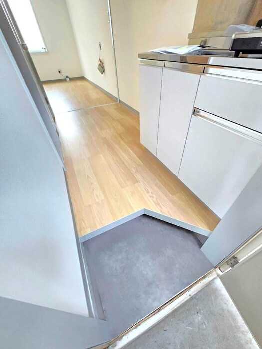 物件内観写真19　(玄関)