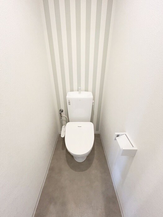 物件内観写真15　(トイレ)