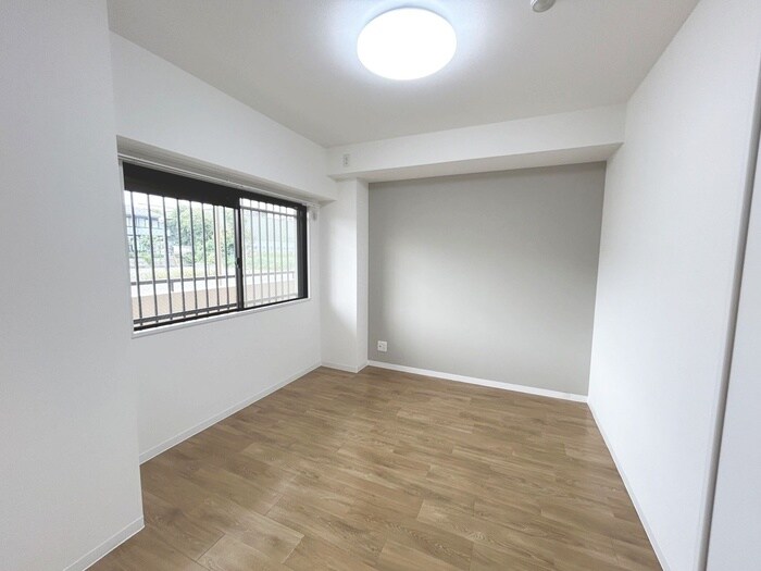 物件内観写真18　(居室)