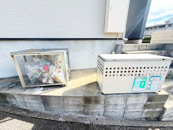 物件外観写真6　(建物設備)