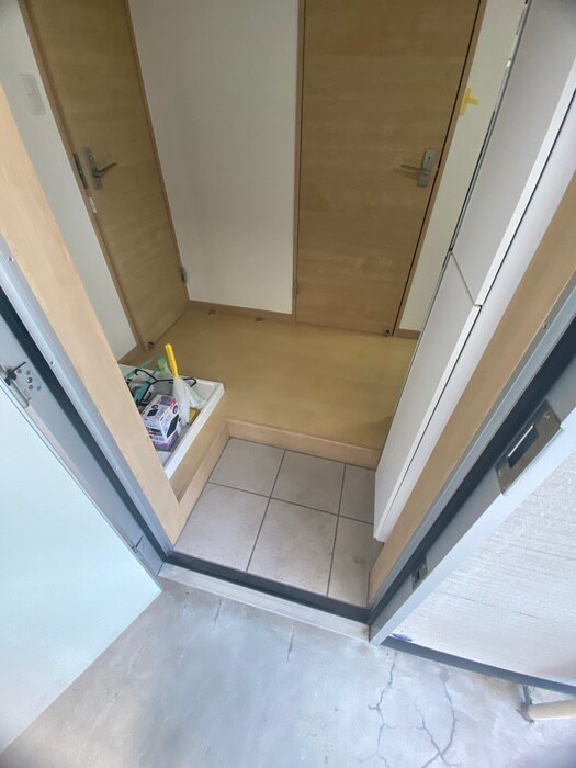 物件内観写真22　(玄関)