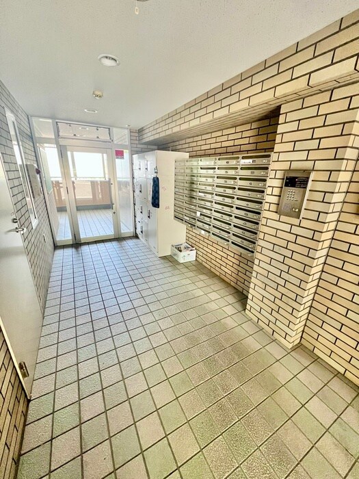 物件外観写真6　(建物設備)