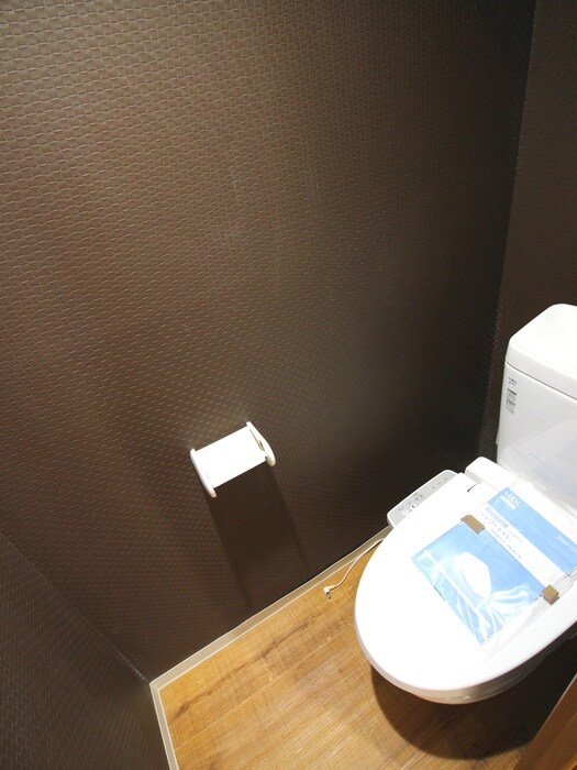 物件内観写真11　(トイレ)