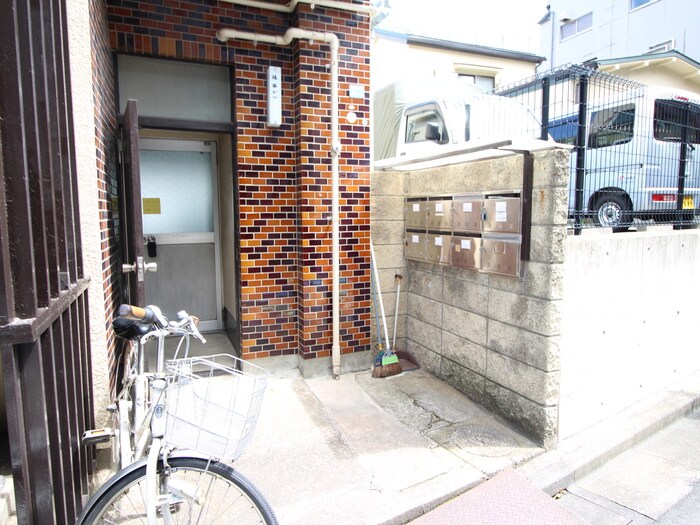 物件外観写真5　(外観写真)