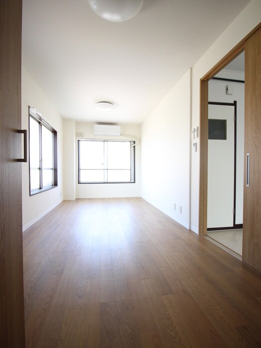 物件内観写真17　(居室)