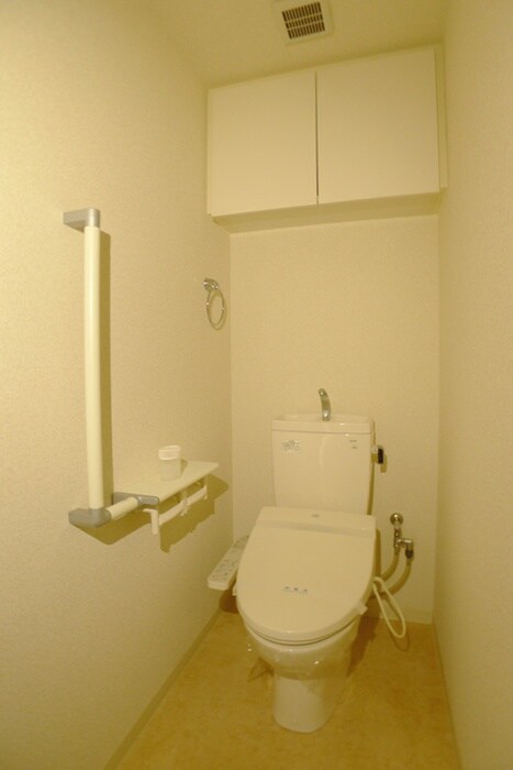 物件内観写真9　(トイレ)