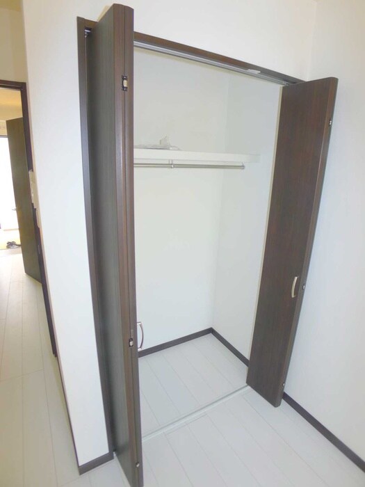 物件内観写真11　(収納)