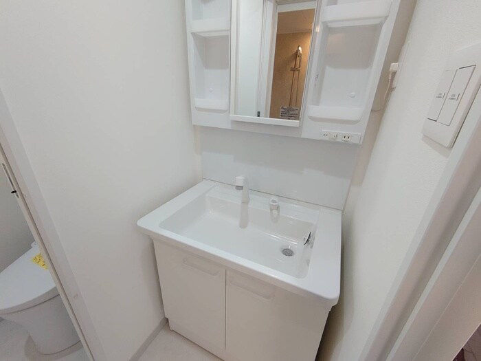 物件内観写真11　(洗面)