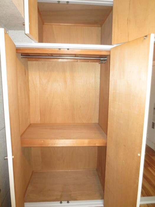 物件内観写真12　(収納)