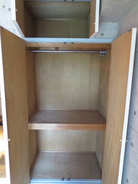 物件内観写真13　(収納)