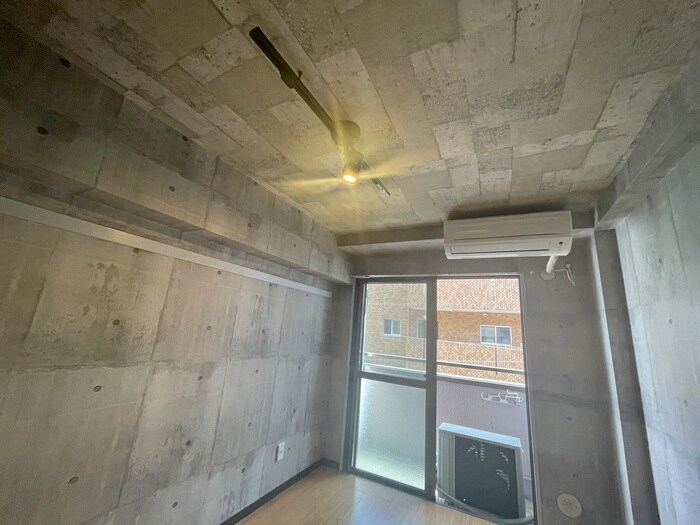 物件内観写真19　(居室)