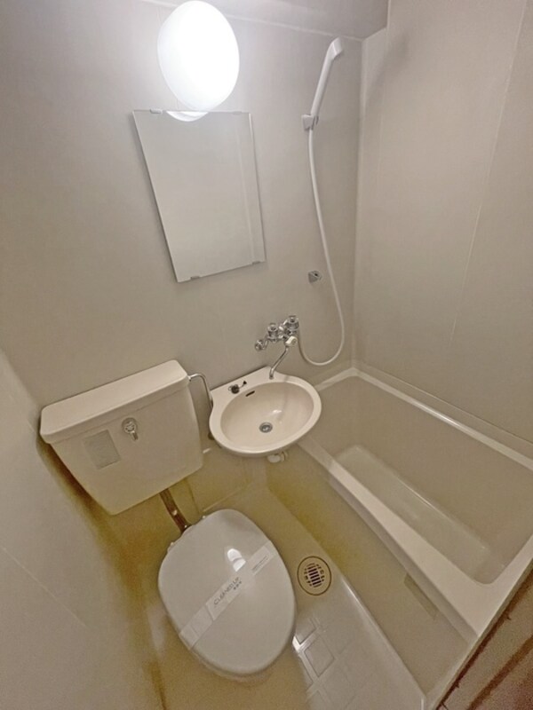 バス／シャワールーム等