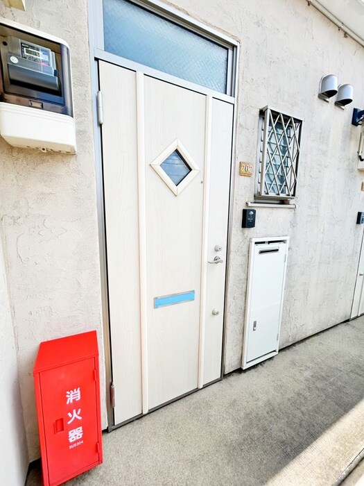 物件内観写真9　(玄関)