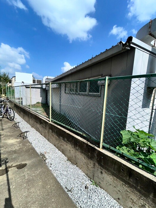 物件内観写真20　(室内からの展望)