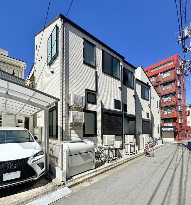 物件外観写真1　(外観写真)