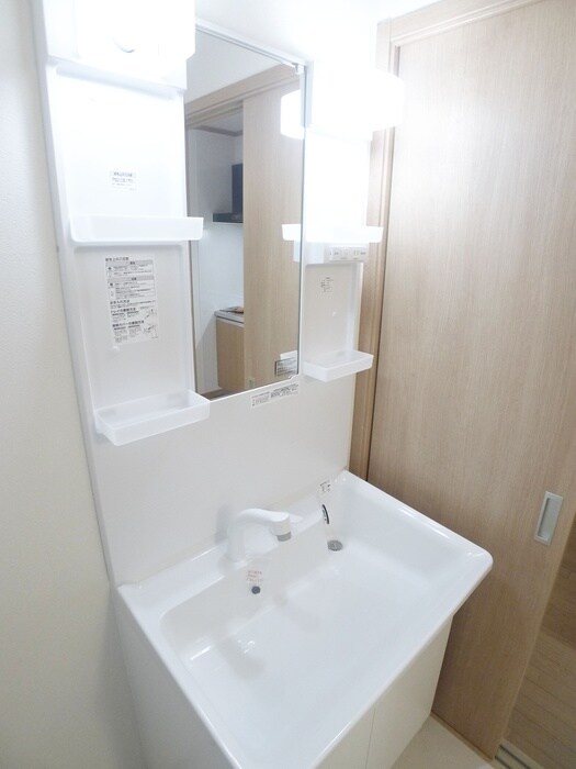 物件内観写真11　(洗面)