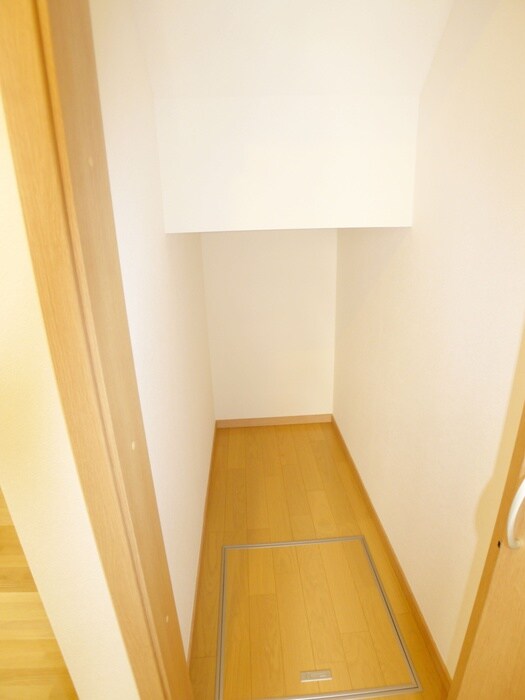 物件内観写真18　(収納)