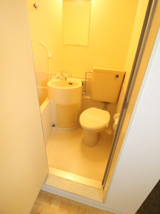 物件内観写真14　(トイレ)