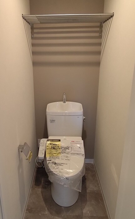 物件内観写真3　(トイレ)