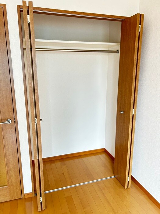 物件内観写真17　(収納)