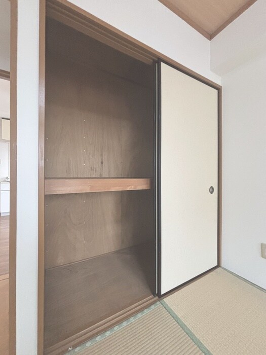 物件内観写真11　(収納)