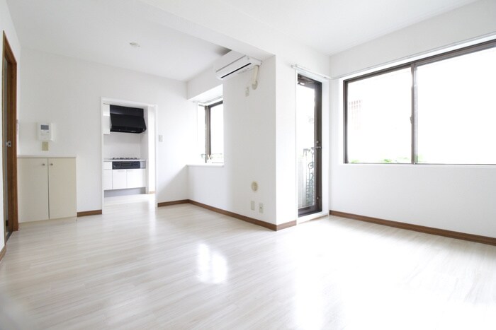 物件内観写真7　(居室)