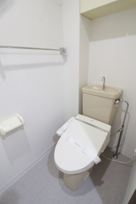 物件内観写真14　(トイレ)