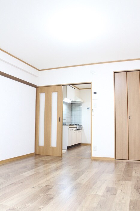 物件内観写真11　(内観写真)