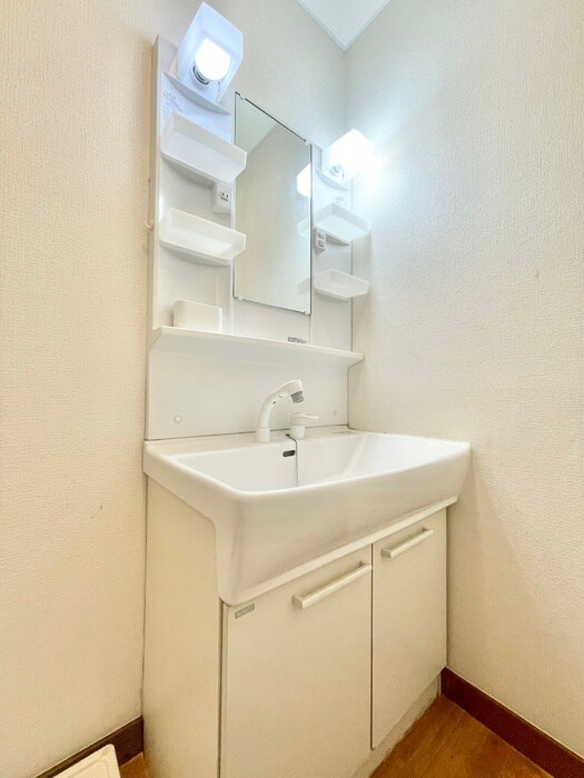 物件内観写真7　(洗面)